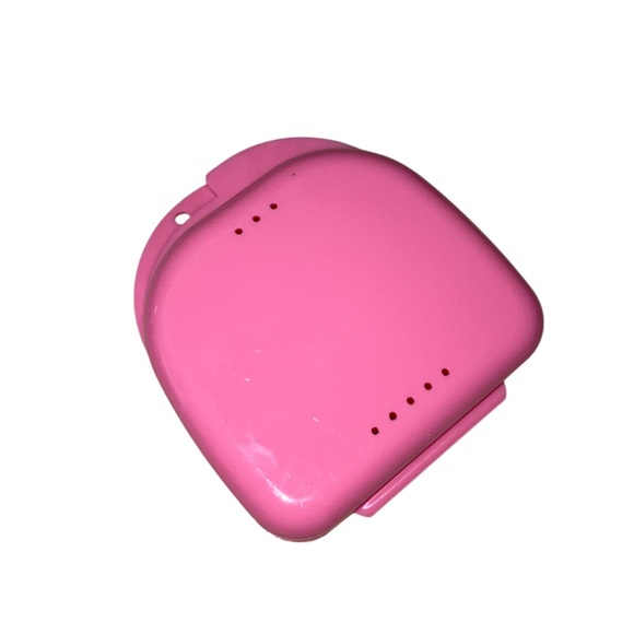 Pink Retainer Case - Picture 4 of 4